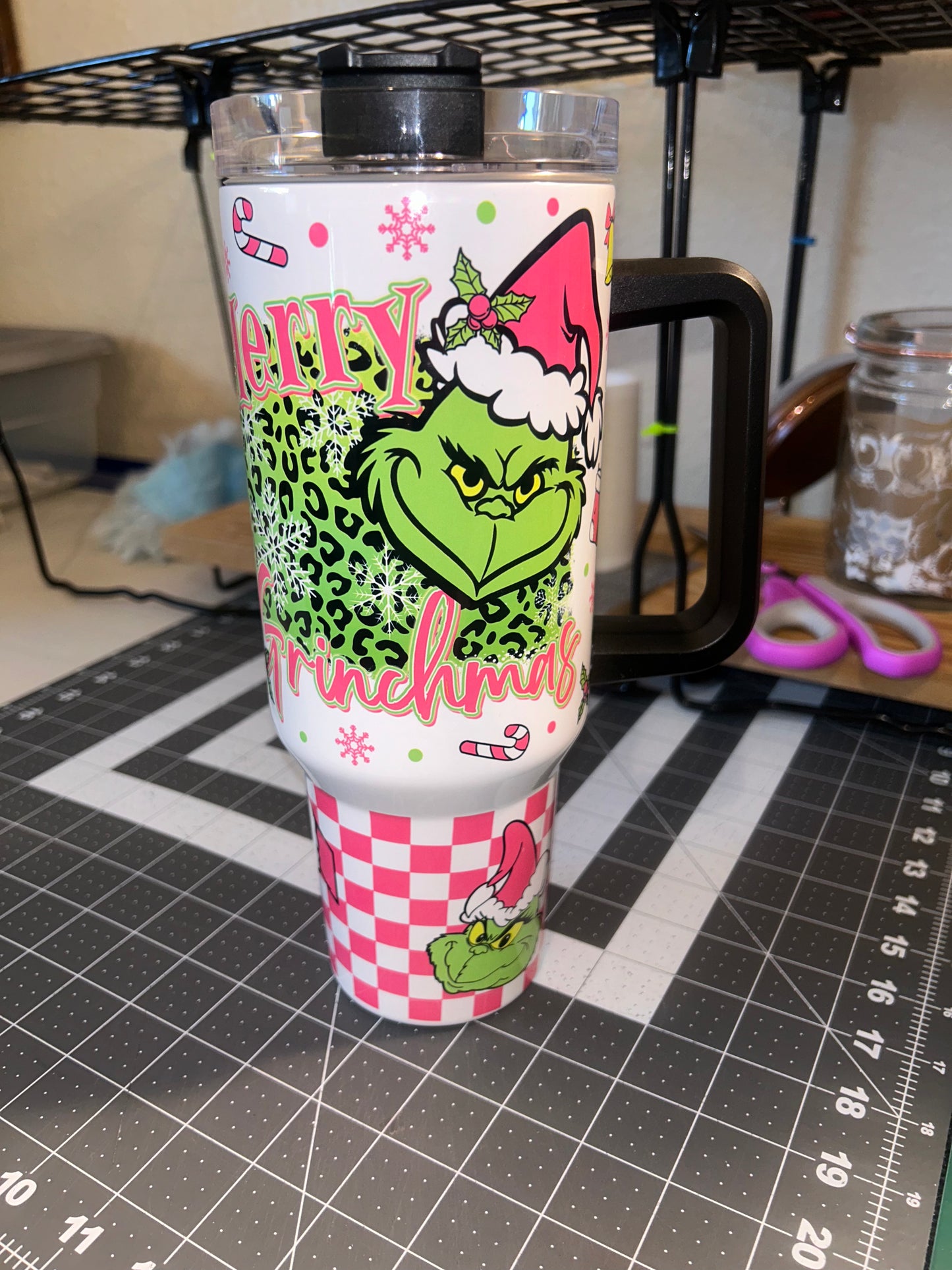 40oz Stanley Dupe - viral pink Green dude Tumbler